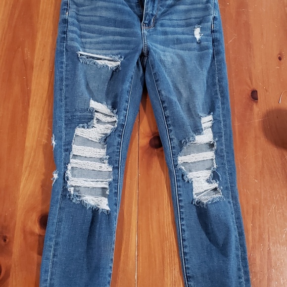 ripped jeans - Picture 4 of 6
